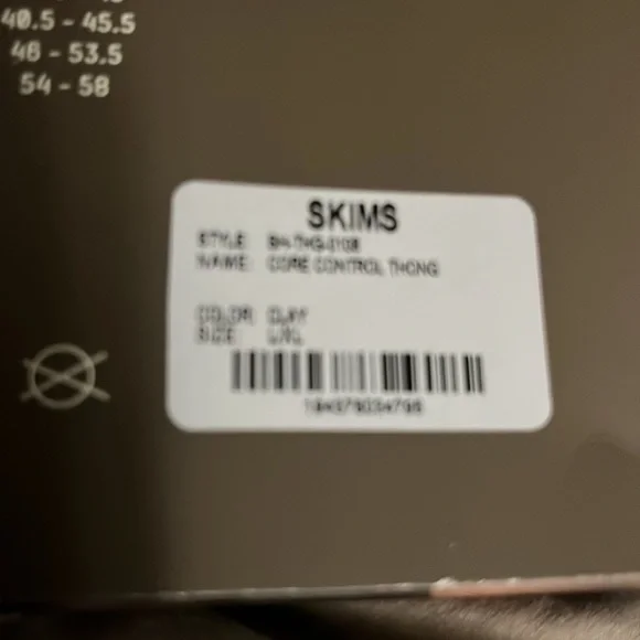 SKIMS LG-XL nude core control thong NIB actual color name is clay - Picture 3 of 6